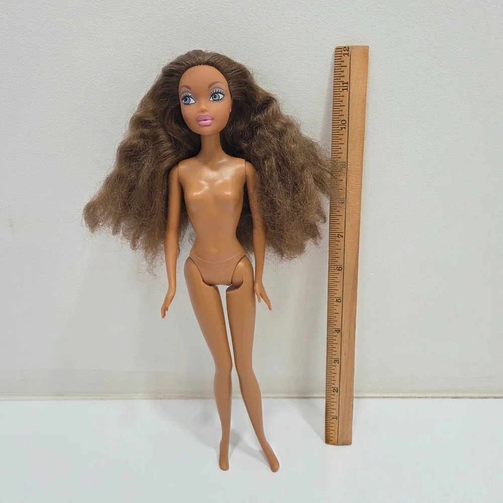2003 Mattel My Scene Barbie Doll SPRING BREAK MADISON Long Wavy Hair Nude